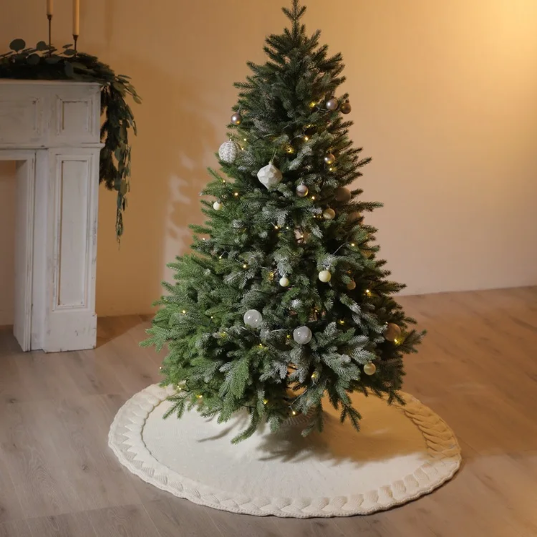 Christmas Knitted Tree Skirt (122cm)