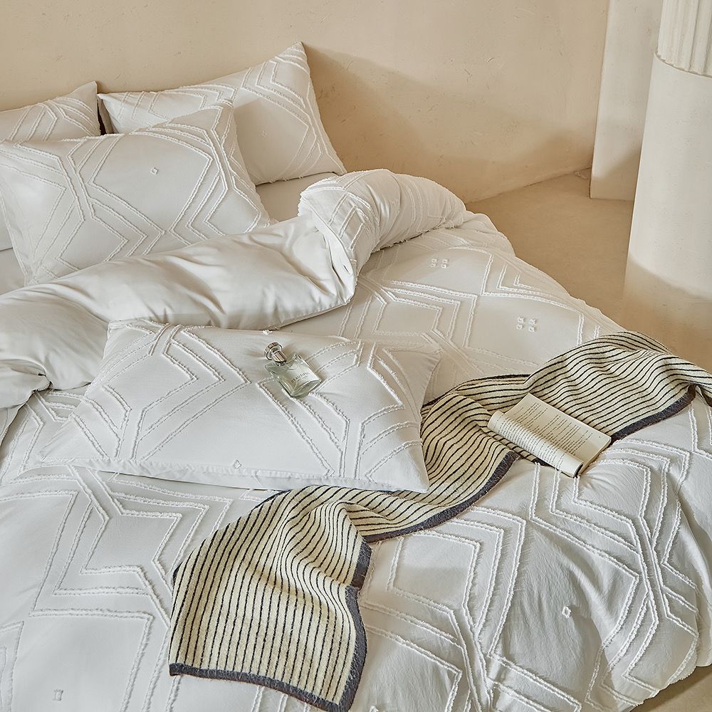 4-Piece Duvet Cover Set