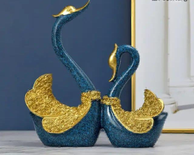 Pair Swan Home Deco