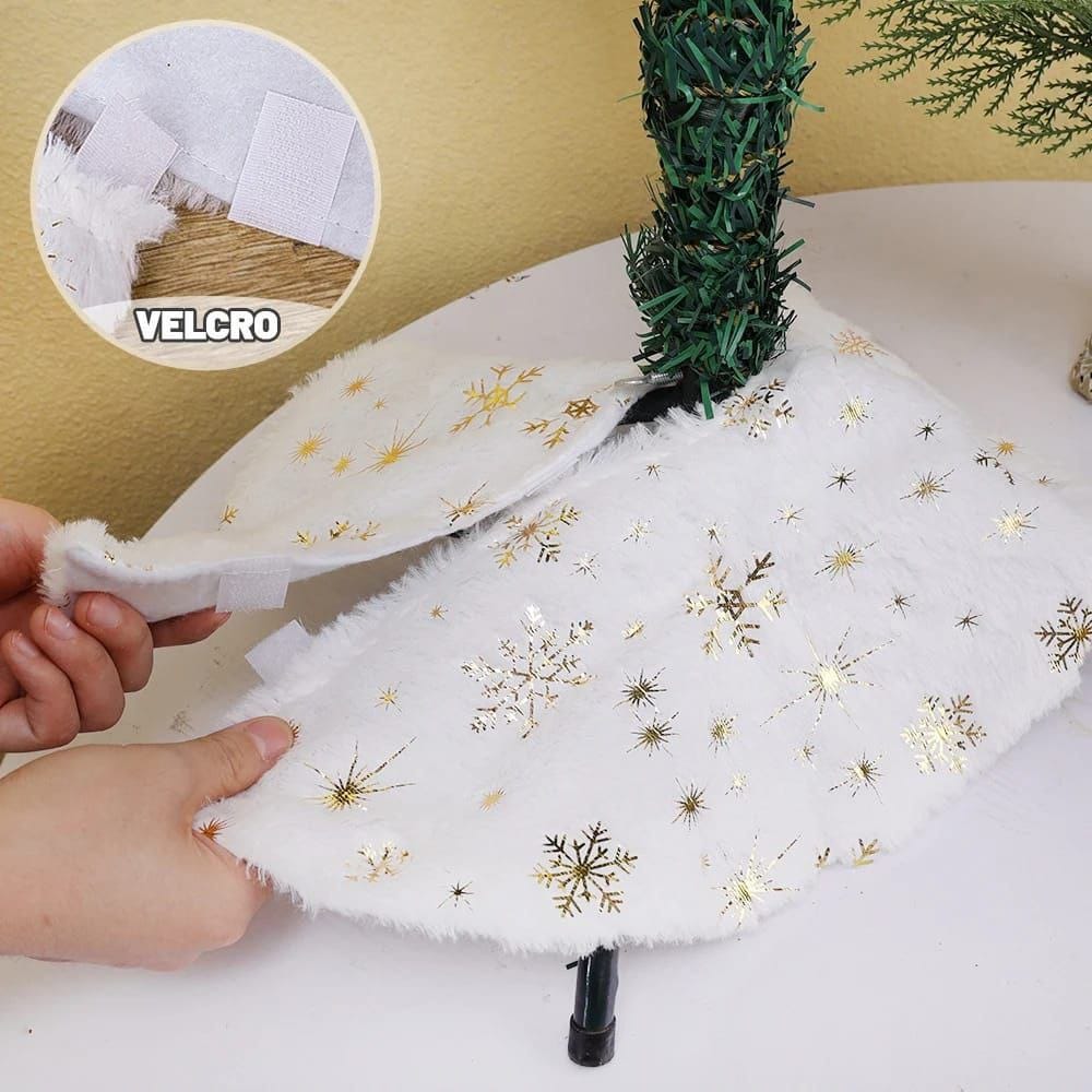 90cm Christmas Tree Skirt in Gold and Silver Print