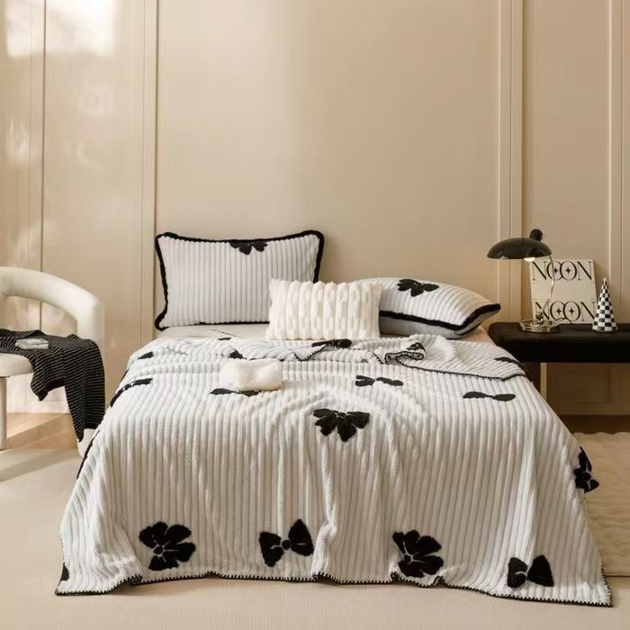 Flower Theme Fleece Blanket 6×6