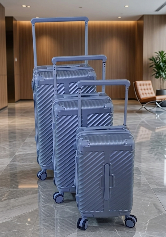 3-Piece unbreakable PC suitcase set with spinner wheels and telescopic handles