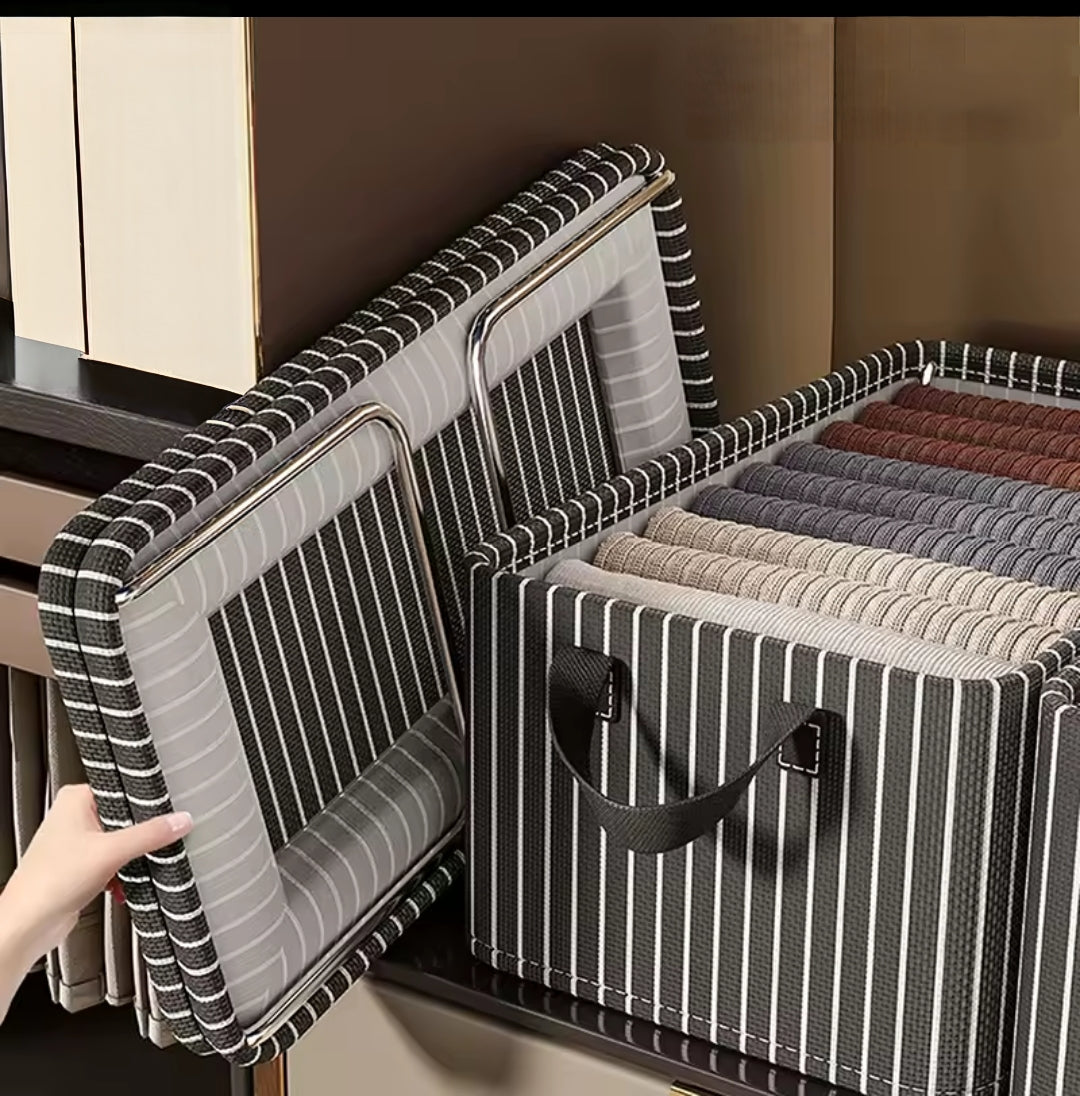 Foldable Padded Storage Box With Metallic Reinforcement