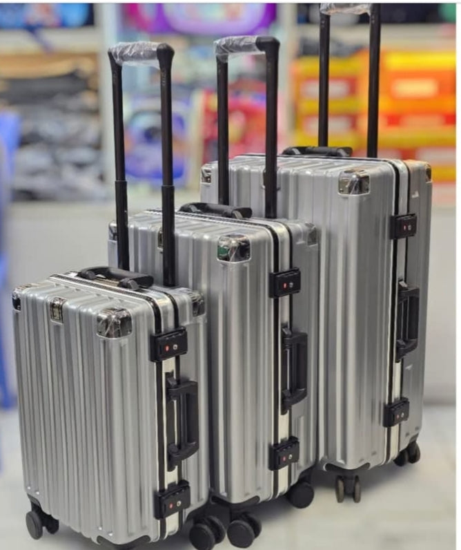 3 in 1 Zipless Suitcases