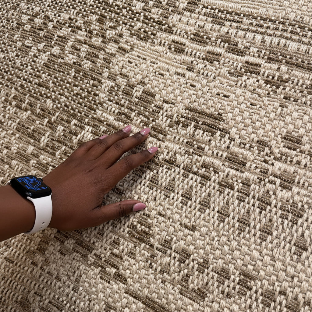 Vedantu Distressed Pattern Carpet Rug