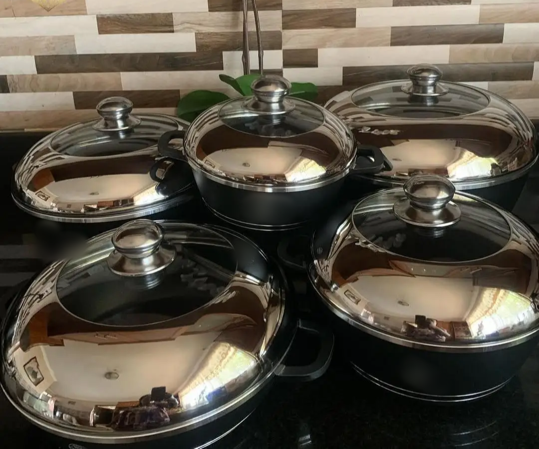 10 Pcs Cookware Set