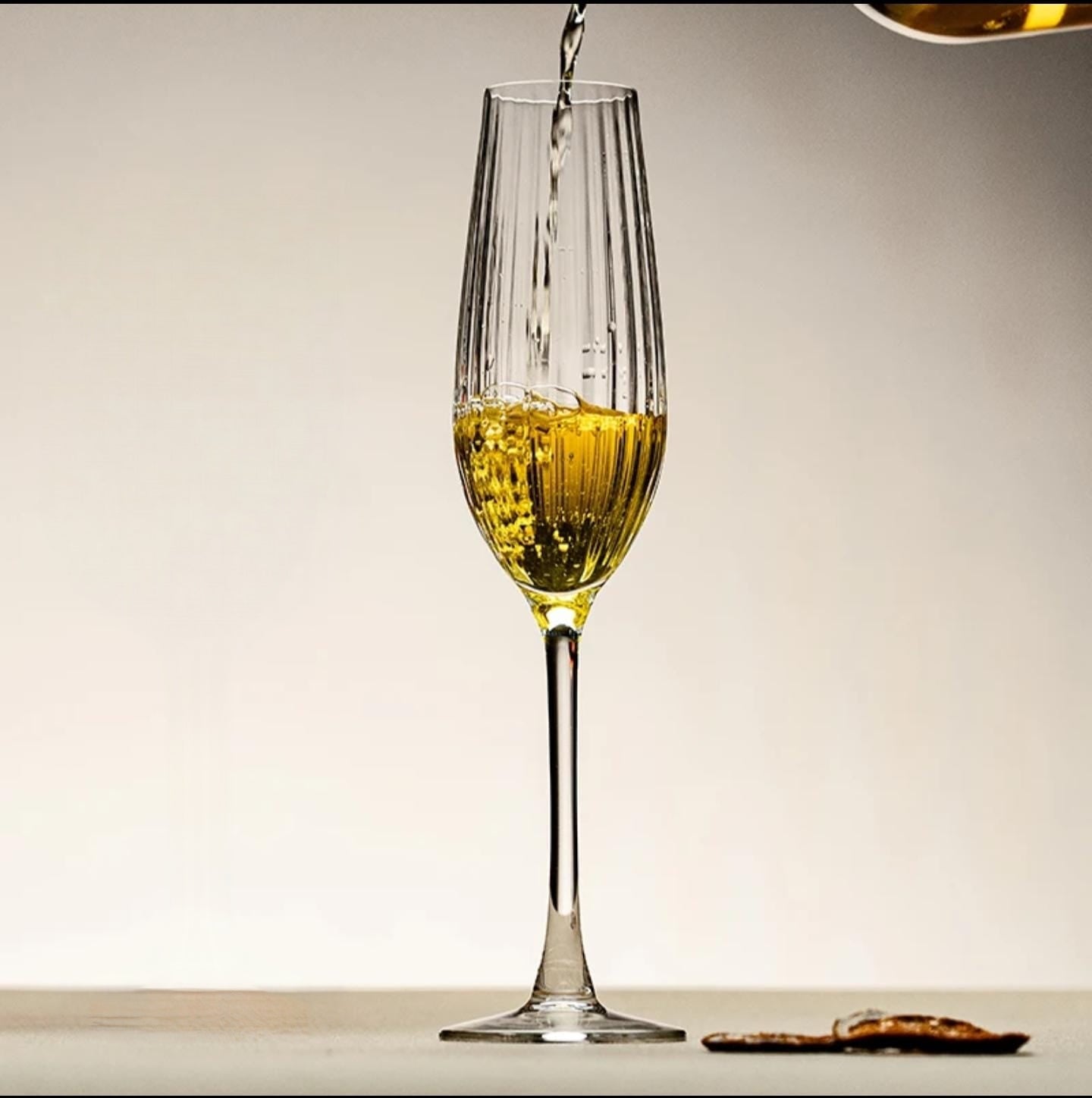 Ribbed Long Stem Champagne Flutes