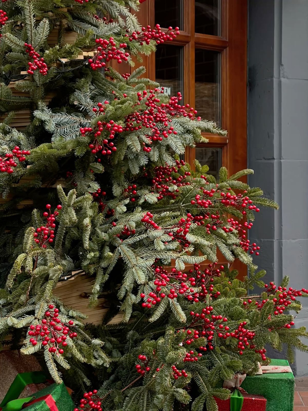 Christmas Decor Berry Branches Set Of 10