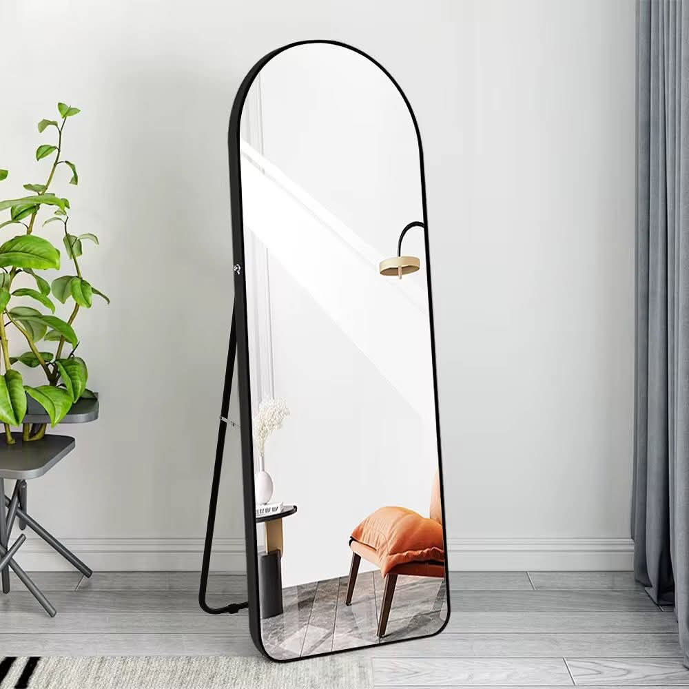 Rounded  Unbreakable Mirror