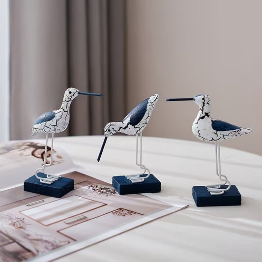 3-piece wooden seagulls figurine set, nautical-inspired décor for home shelves, tables, or coastal-themed spaces. 🕊️🌊
