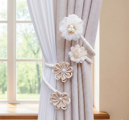 Flower curtain tieback with floral buckle and twist rope design