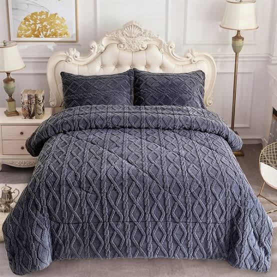 Single Warm Woolen Blanket – 5×6 ft