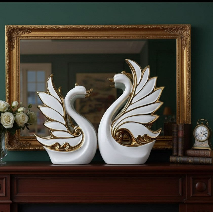 Ceramic Swan Centrepiece