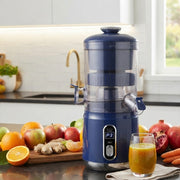 Wireless electric juicer with a 45 W motor, dual extraction system, rechargeable design, and compact size for fresh homemade juice.