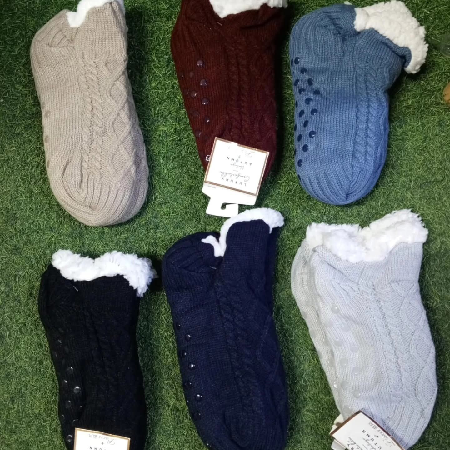Fluffy Indoors shoes like socks