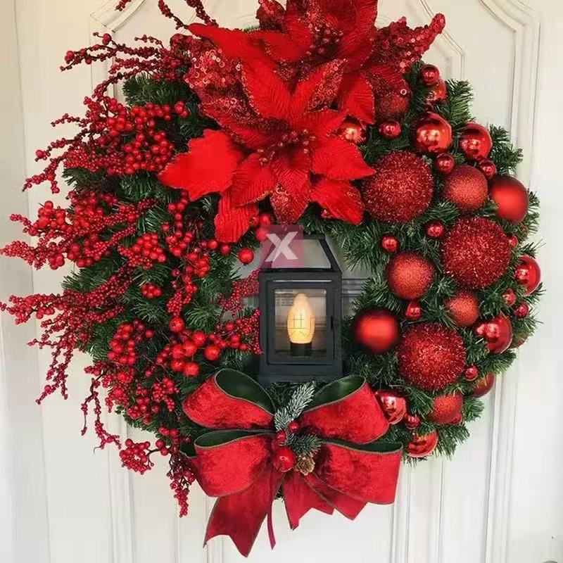 32cm Christmas Wreath with Lights