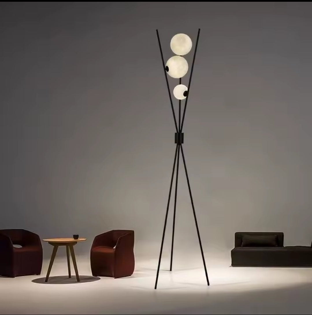 Minimalist Creative Iron Floor Lamp