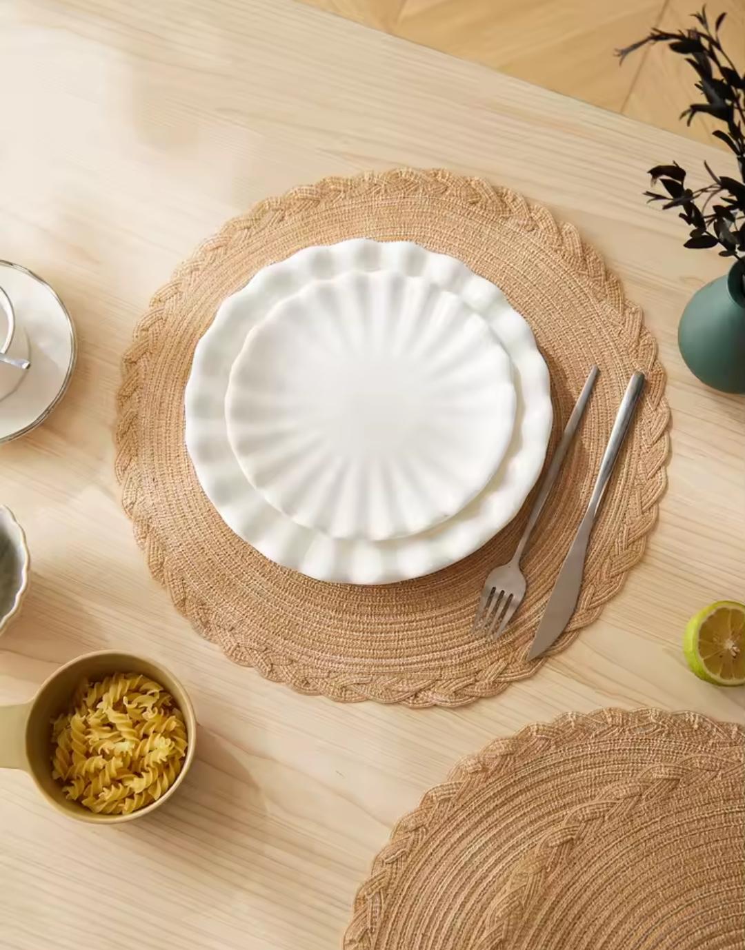 6 Piece Woven Round Table Mats Set