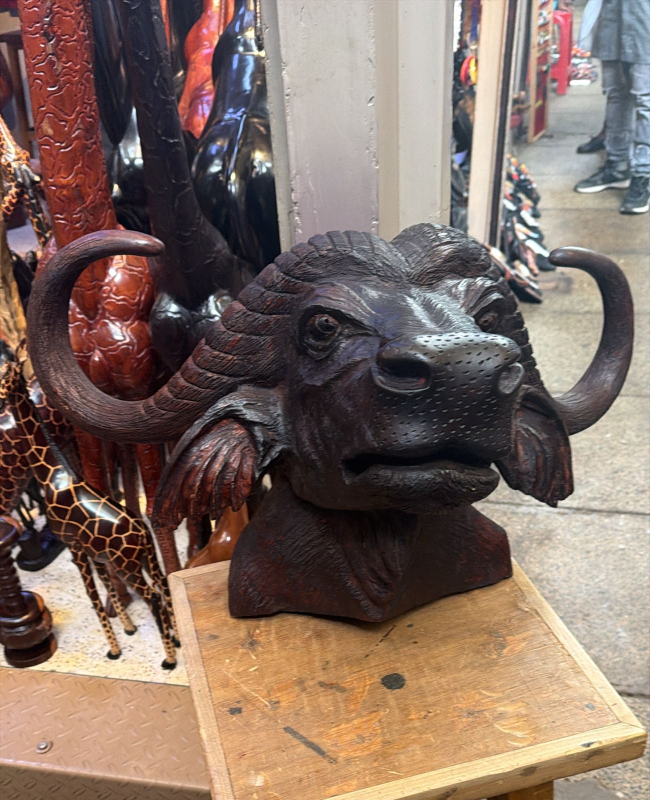62 cm Buffalo Head Wall Décor