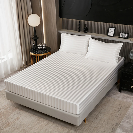 striped cotton bedsheet set 6x6 in white and dark grey with 2 bedsheets and 2 pillowcases
