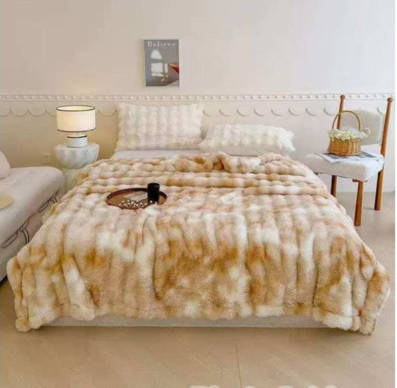 Soft bubble winter throw blanket 180×200 cm in brown and grey for cozy home use
