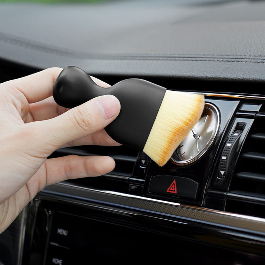 soft bristle car air vent cleaning brush with protective casing