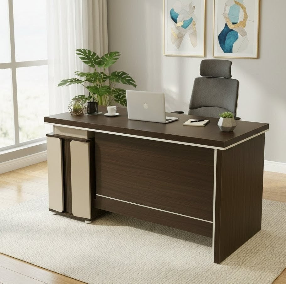 1.4-metre executive desk with spacious desktop and modern design.