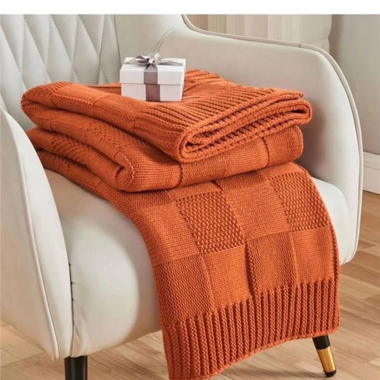 Knitted Throw Blanket