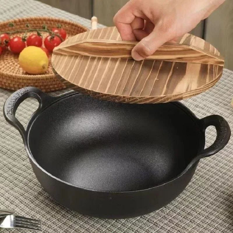 Cast Iron Flat Bottom Wok with Wooden Lid – 30cm