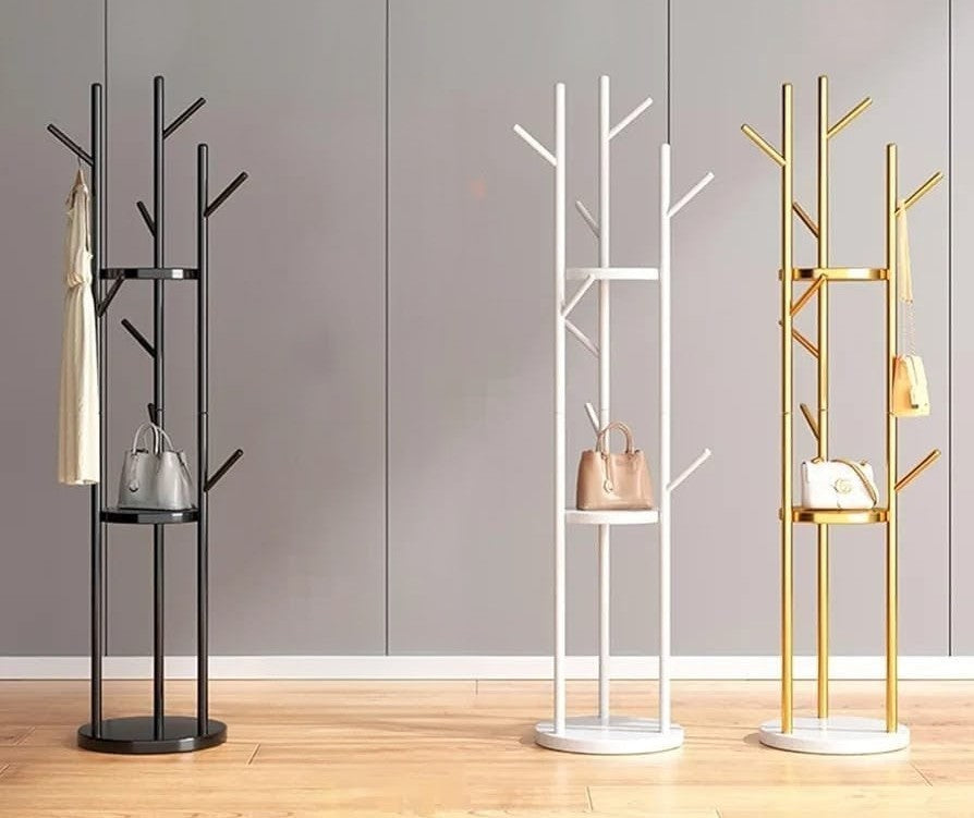 Multifunctional coat tree stand with metal frame, 30 by 170 cm, ideal for hanging coats, bags, and accessories.