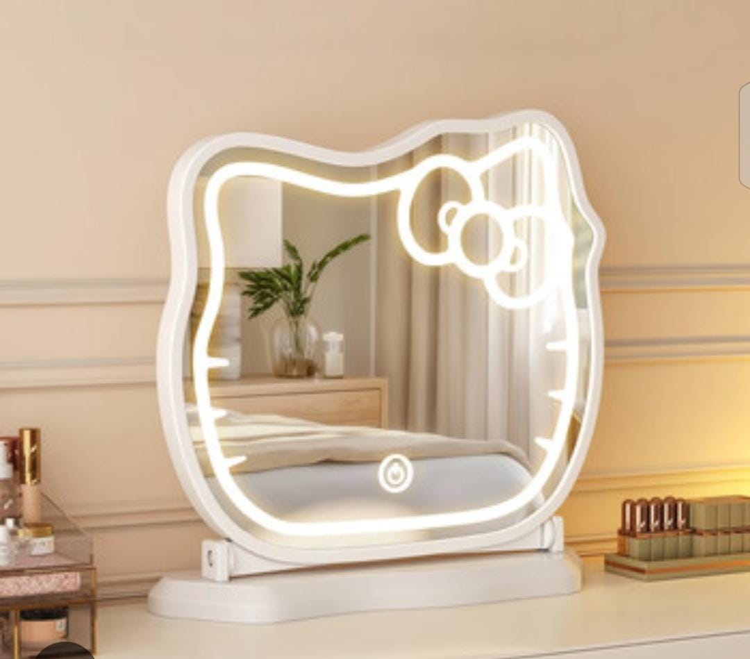 Hello Kitty LED Desktop Vanity Mirror
