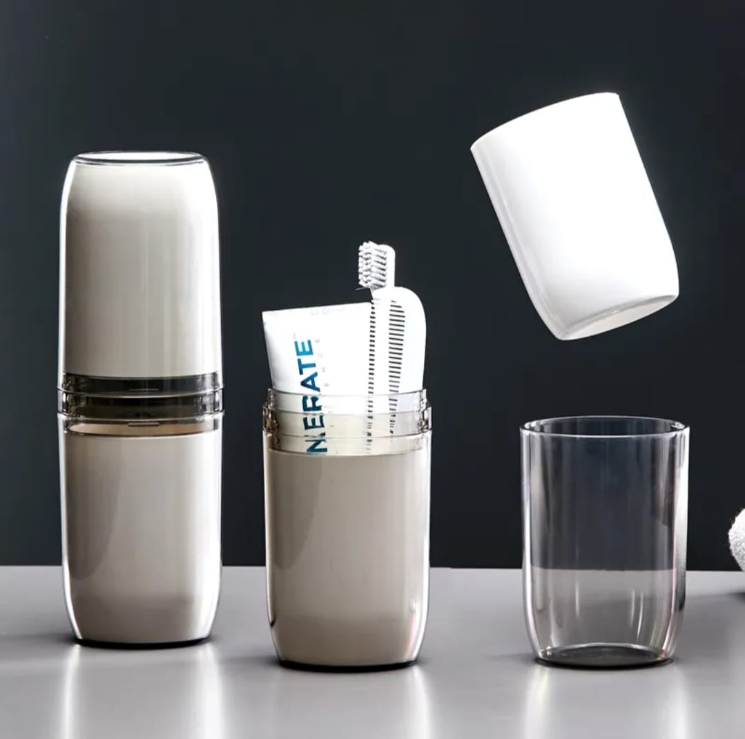 Travel toothbrush holder