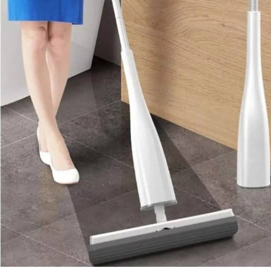 Self squeezing sponge roller mop with absorbent sponge head