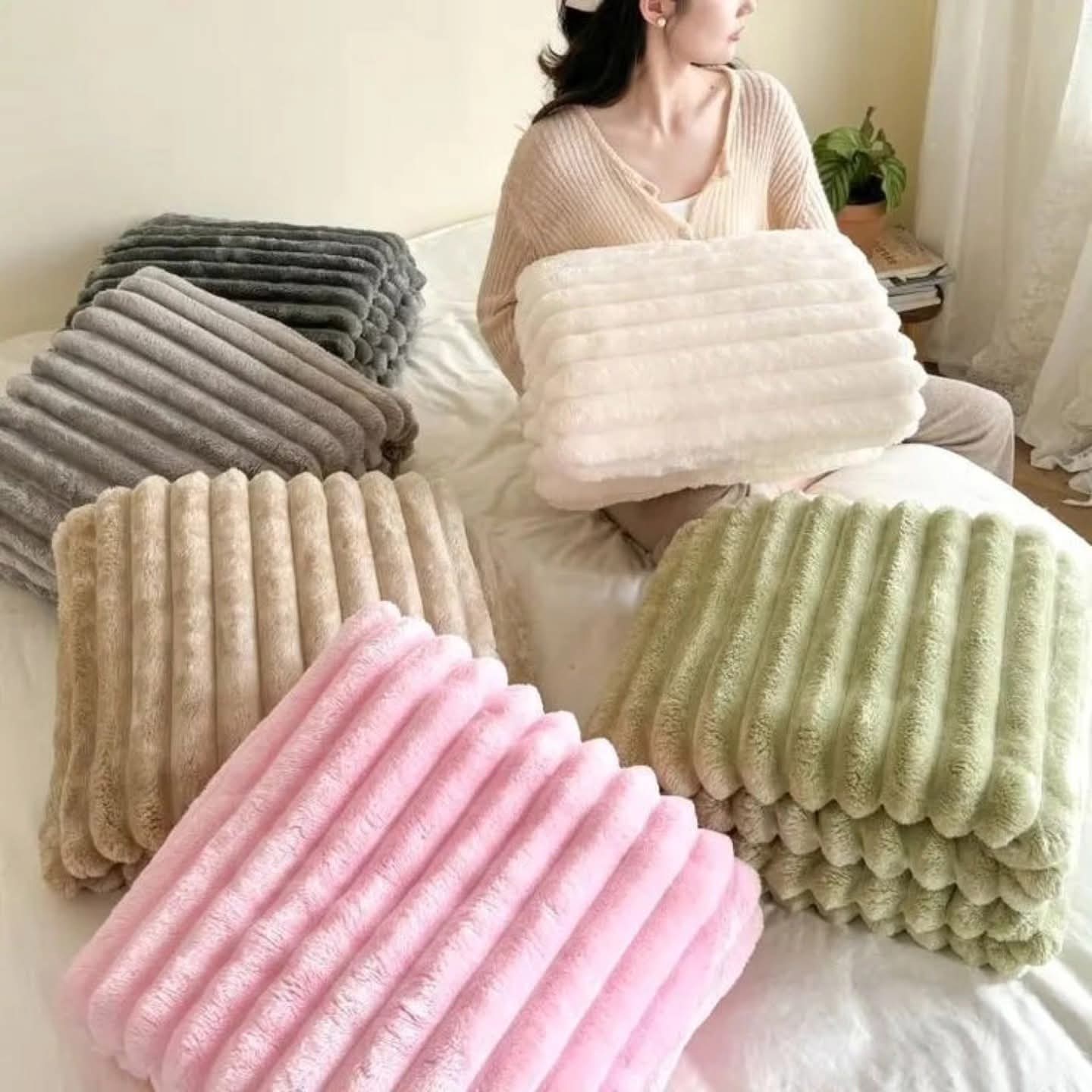 Ribbed Fleece Blanket
