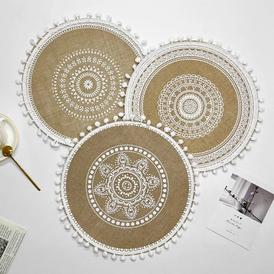 Set of 6 round boho jute placemats with tassels for dining table heat insulation and décor