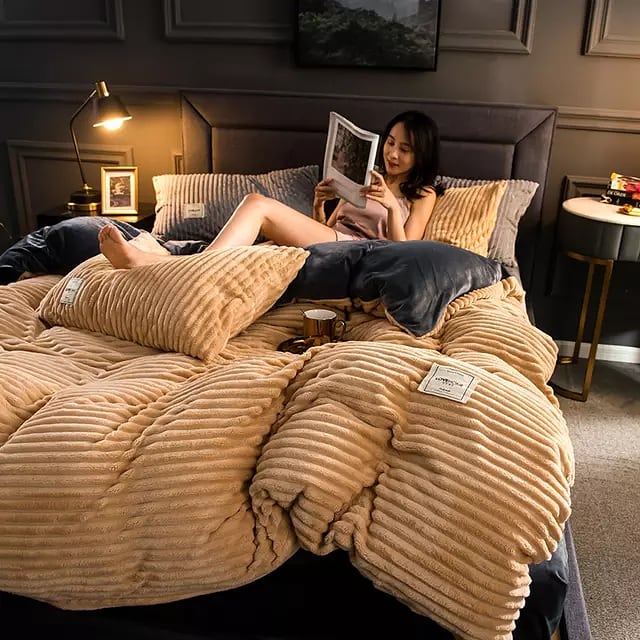 Velvet Duvet Set