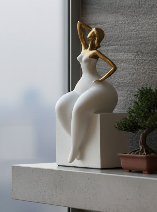 White resin figure modeling table ornament