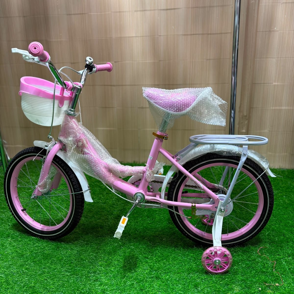 Ladybird Kids Bicycle with Adjustable Seat