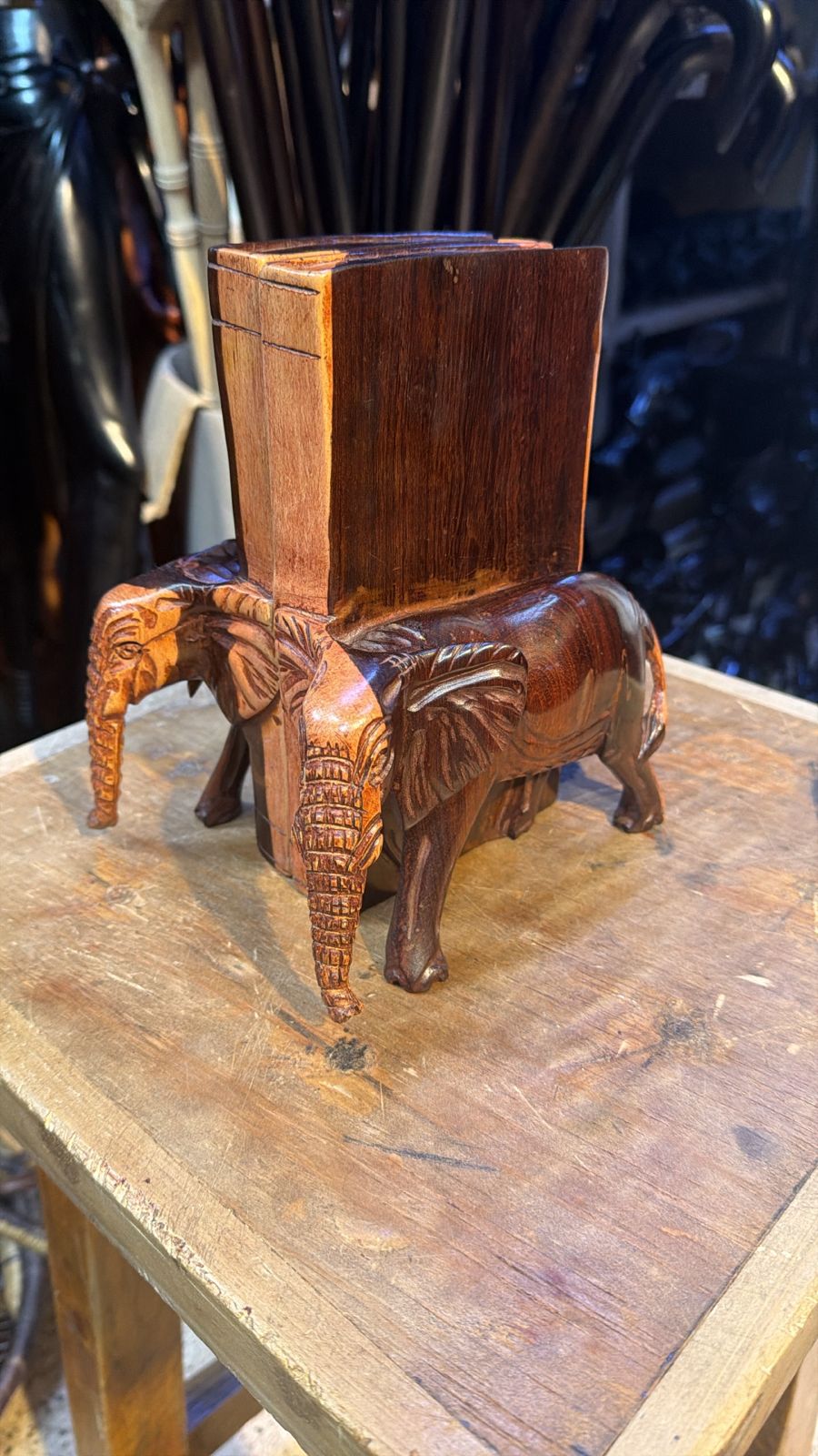 20 cm Wooden Bookends with Elephant Design