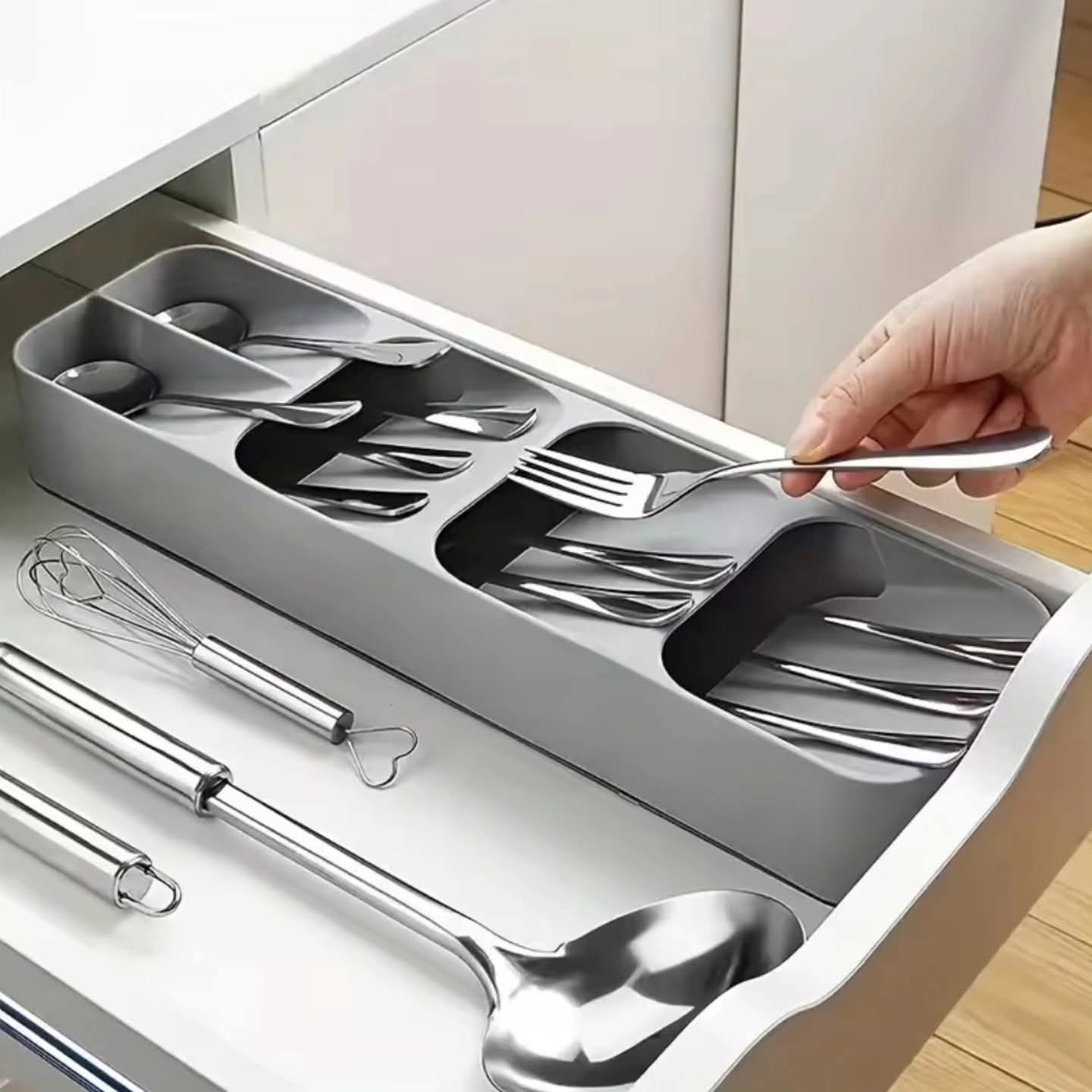 Cutlery Holder