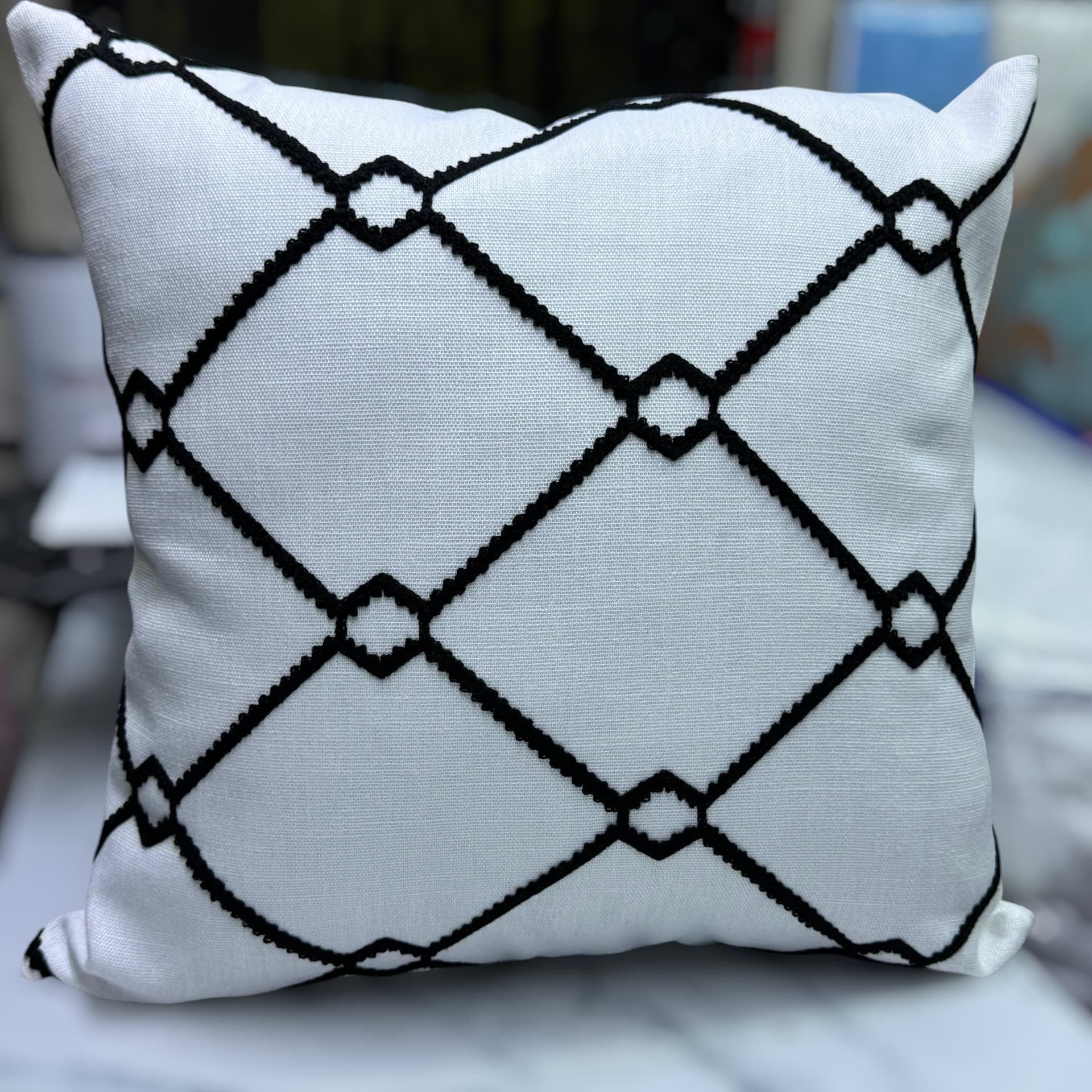 Black and white decorative pillow covers measuring 45 × 45 cm for sofas, beds, and modern home décor.