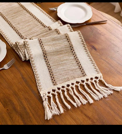 Cotton Boho Table Runner With Tassels – 30×180 cm