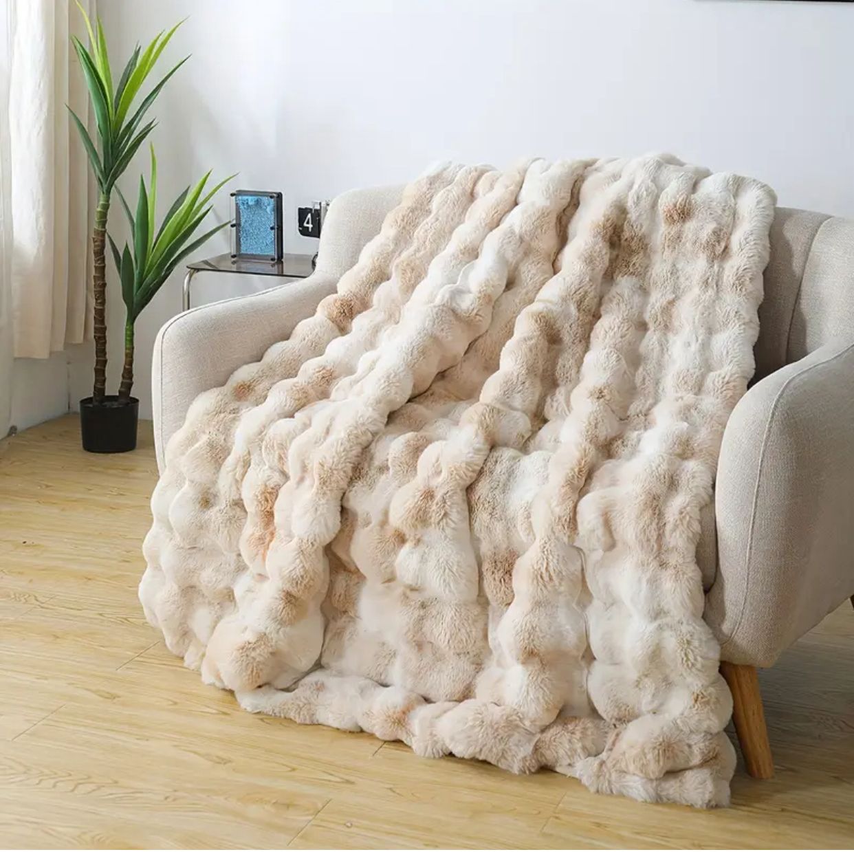 Winter Christmas Bubble Blanket