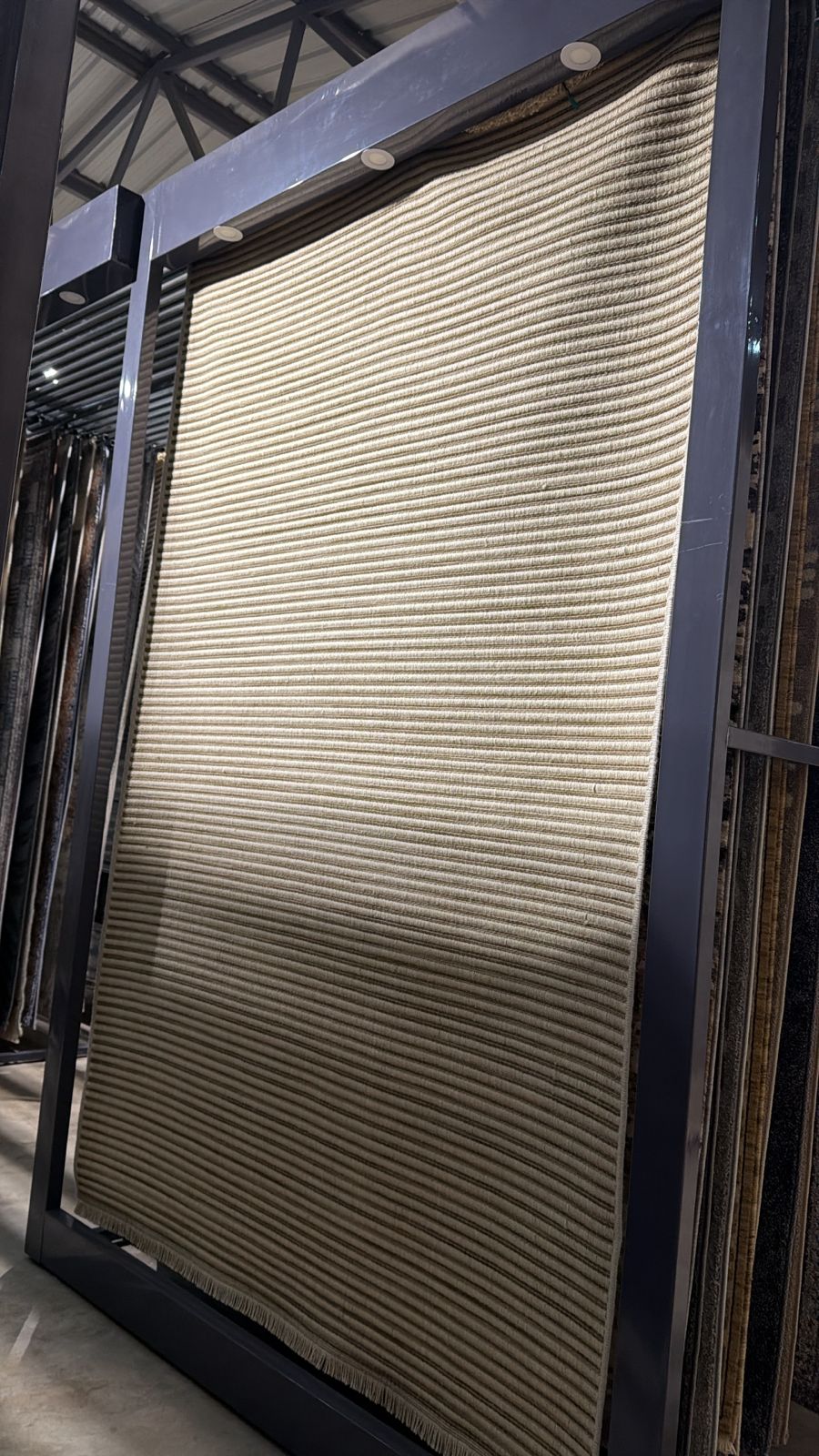 Oriental Weavers: Vedantu Stripes Pattern Carpet Rug
