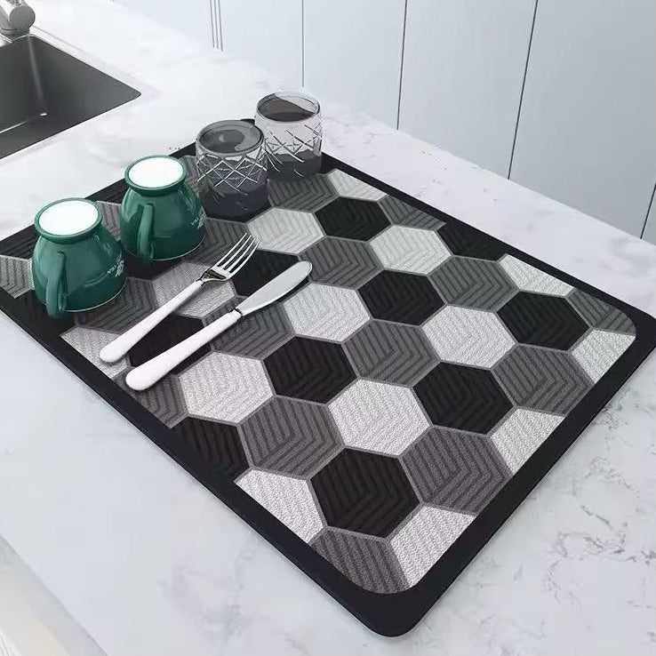 Super absorbent non slip dish drying mat 40x30cm made of diatom mud rubber for kitchen use. 