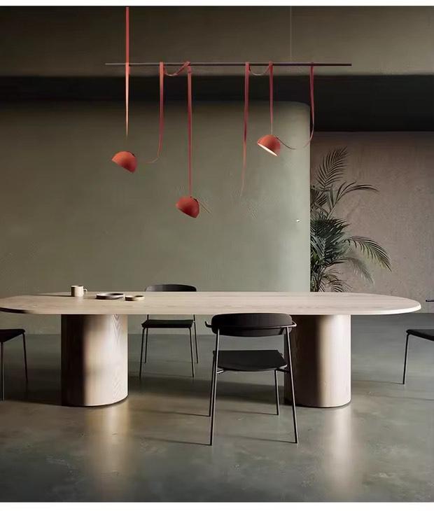 Belt pendant lamp with adjustable height and sleek modern design for dining or kitchen lighting