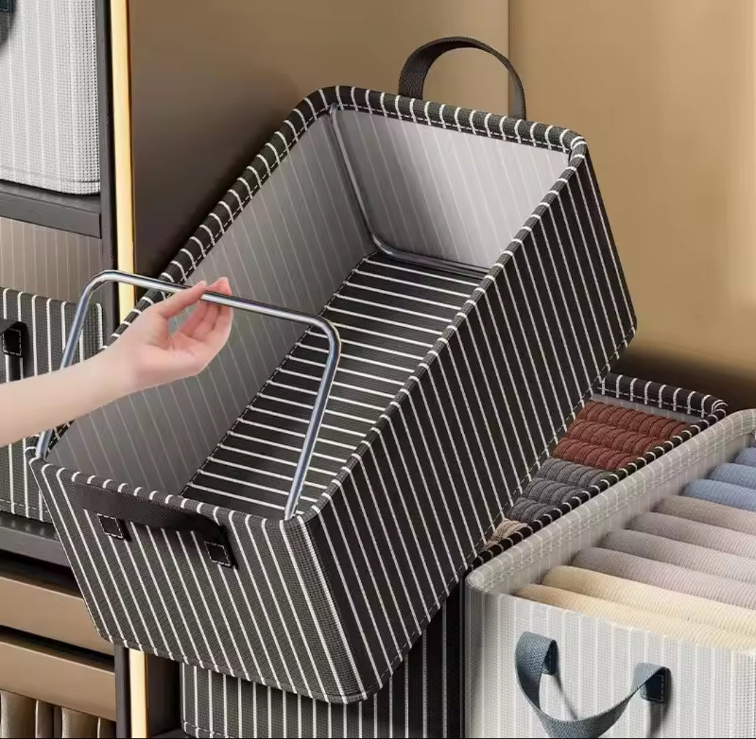 Foldable Padded Storage Box With Metallic Reinforcement