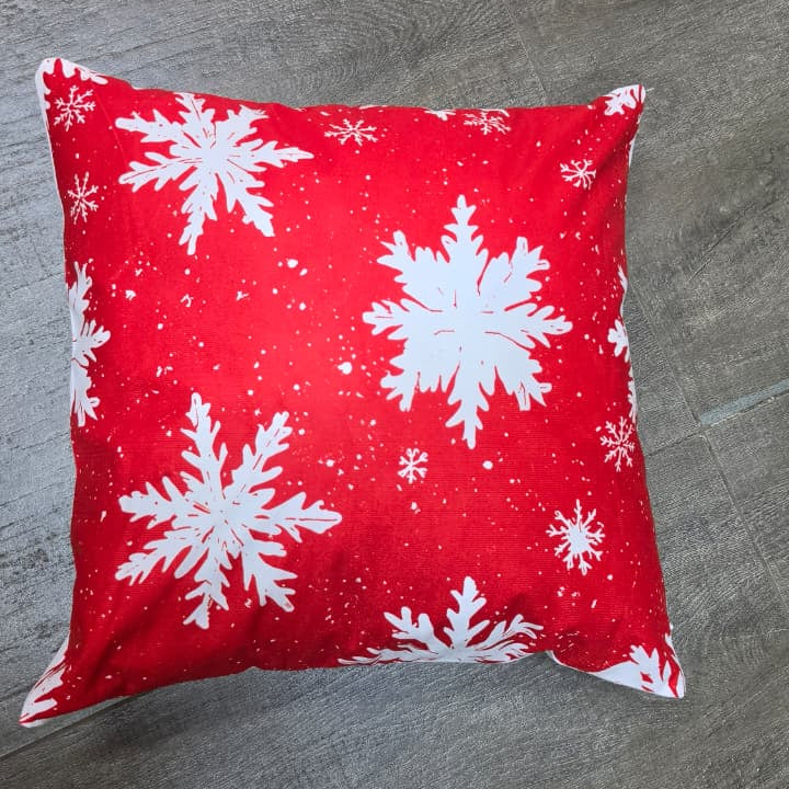 2pcs 45×45cm Christmas Themed Cushion Covers