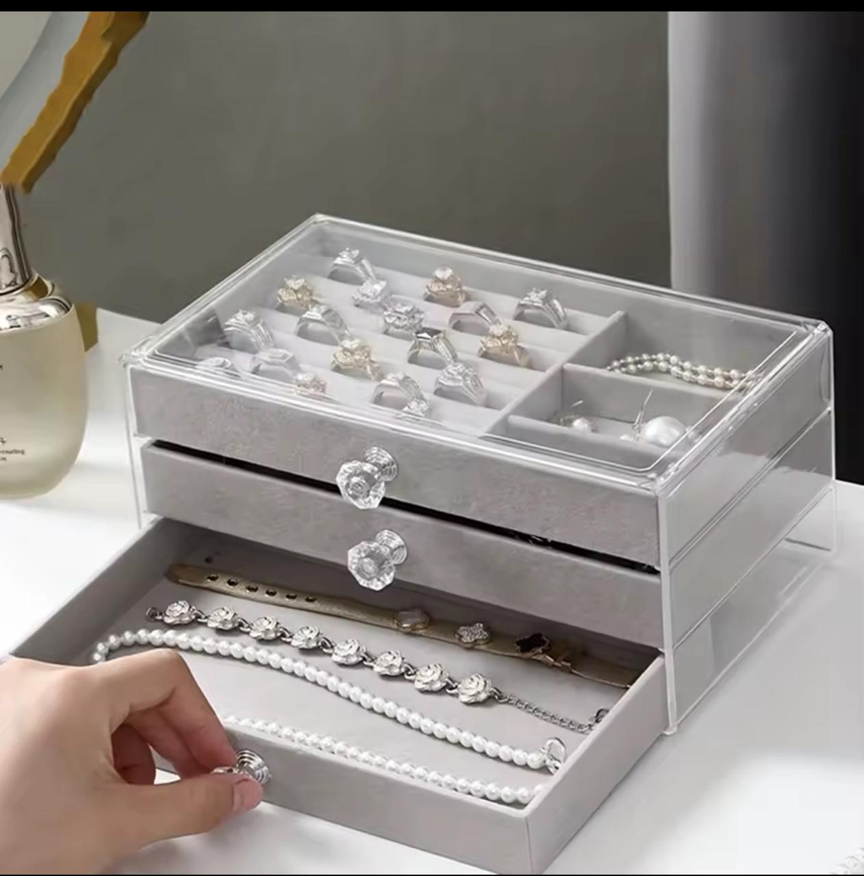 3-layer flannel jewelry box drawer in grey, high-capacity organizer for earrings, necklaces, and rings. 