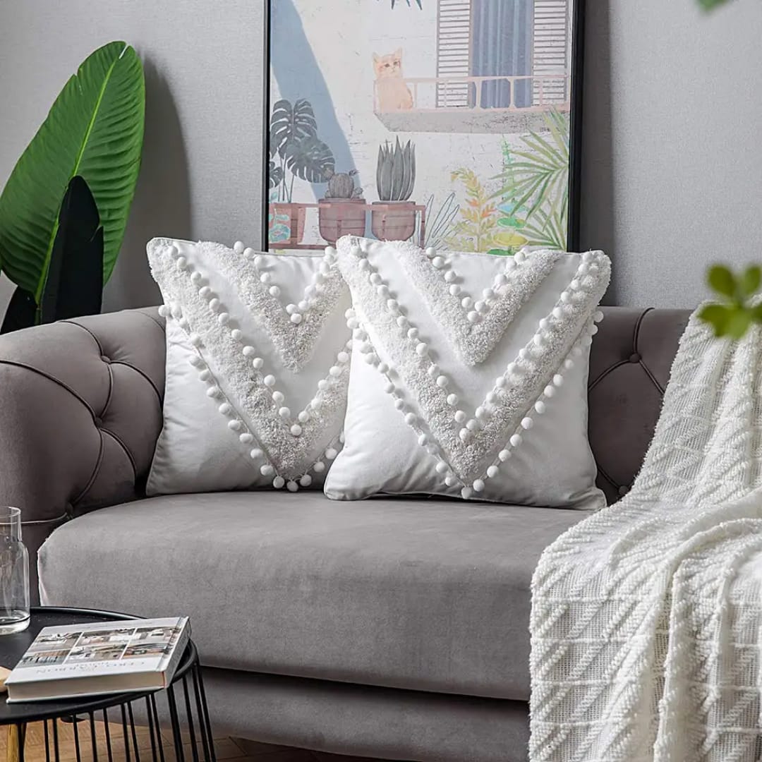 2pcs Tufted Throw Pillow Cover with White Pompoms